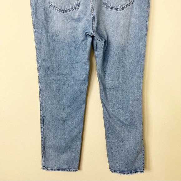 Abercrombie & Fitch The '90s Straight Ultra High Rise Distressed Jeans - Picture 8 of 11